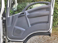 いすゞエルフ平ボディ小型（2t・3t）[写真26]