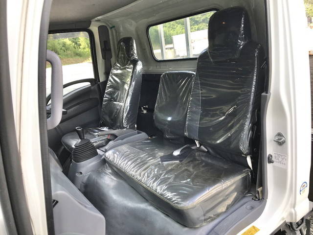 いすゞエルフ平ボディ小型（2t・3t）[写真27]