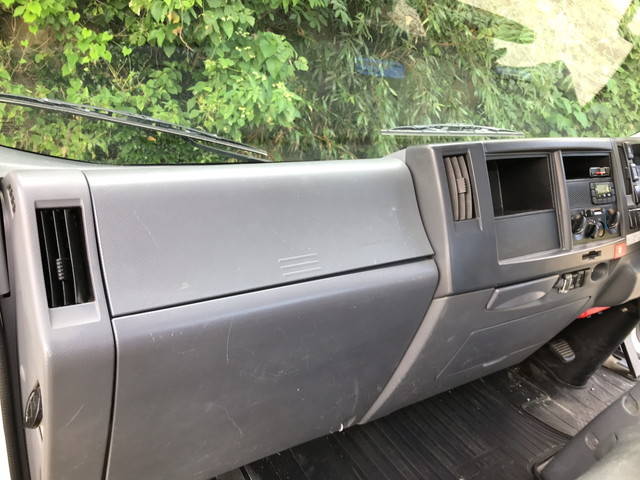 いすゞエルフ平ボディ小型（2t・3t）[写真29]