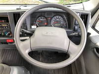 いすゞエルフ平ボディ小型（2t・3t）[写真32]