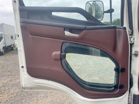 日野レンジャー冷凍車（冷蔵車）中型（4t）[写真28]