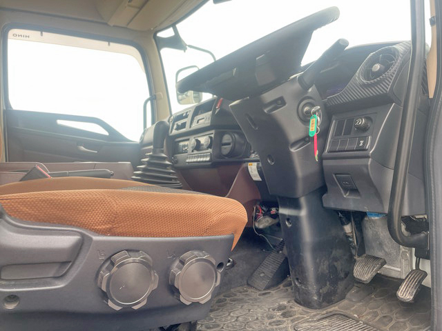 日野レンジャー冷凍車（冷蔵車）中型（4t）[写真34]