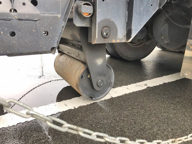 日野プロフィアコンテナ専用車大型（10t）[写真10]