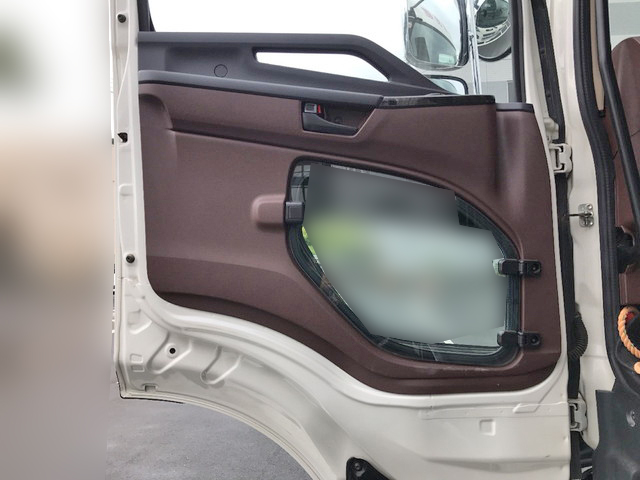 日野プロフィアコンテナ専用車大型（10t）[写真16]