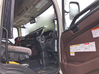 日野プロフィアコンテナ専用車大型（10t）[写真21]