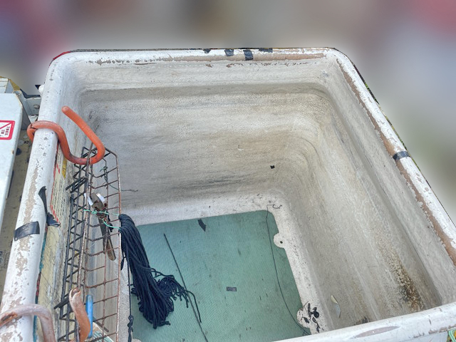 いすゞエルフ高所作業車小型（2t・3t）[写真10]