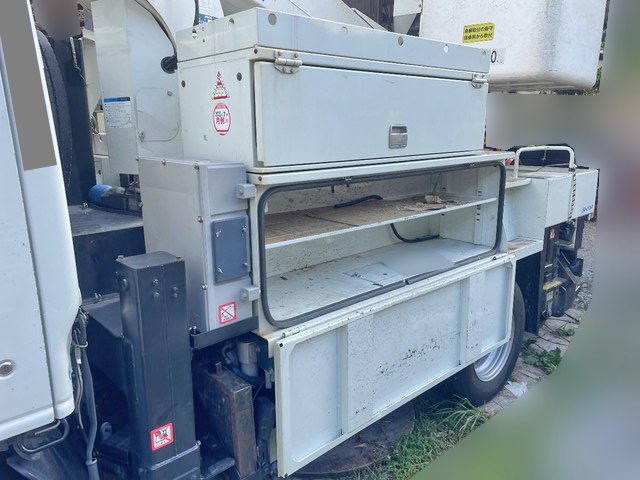 いすゞエルフ高所作業車小型（2t・3t）[写真05]