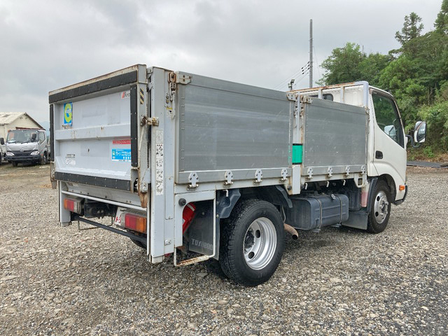 日野デュトロアルミブロック小型（2t・3t）[写真02]