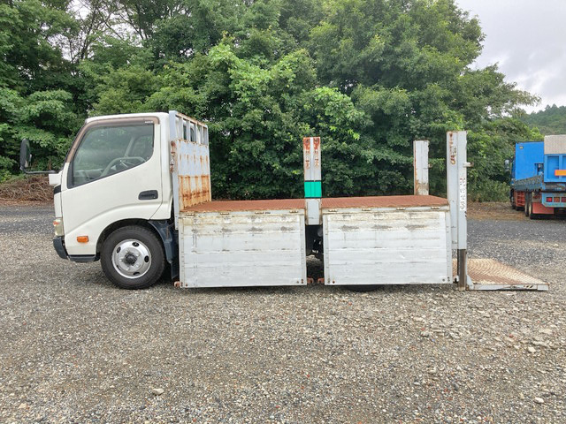 日野デュトロアルミブロック小型（2t・3t）[写真06]