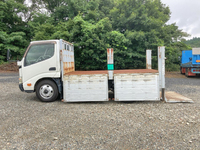 日野デュトロアルミブロック小型（2t・3t）[写真06]