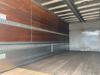 三菱ふそうファイターアルミウイング中型（4t）[写真13]