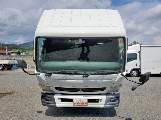 三菱ふそうキャンター平ボディ小型（2t・3t）[写真10]