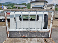 三菱ふそうキャンター平ボディ小型（2t・3t）[写真14]