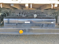 三菱ふそうキャンター平ボディ小型（2t・3t）[写真20]