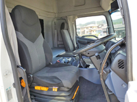 日野プロフィアトレーラーヘッド（トラクターヘッド）大型（10t）[写真31]