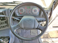 日野プロフィアトレーラーヘッド（トラクターヘッド）大型（10t）[写真36]