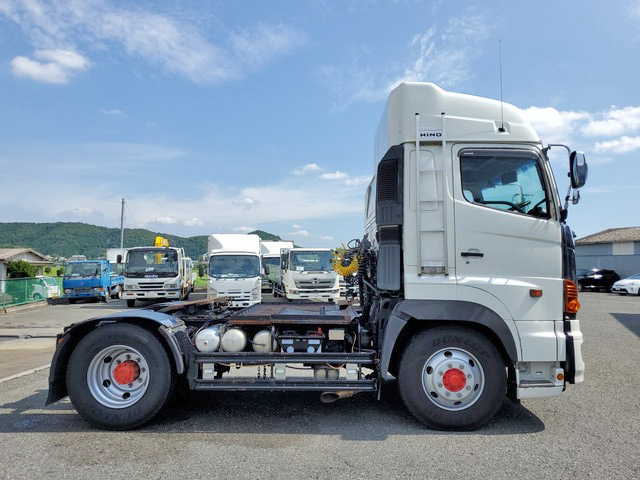 日野プロフィアトレーラーヘッド（トラクターヘッド）大型（10t）[写真06]