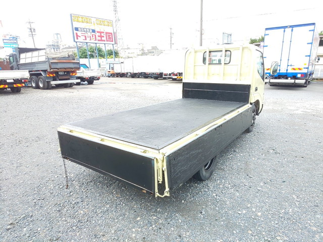 日野デュトロ平ボディ小型（2t・3t）[写真14]