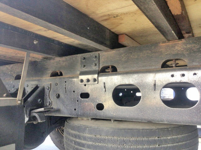 いすゞフォワードクレーン4段中型（4t）[写真25]