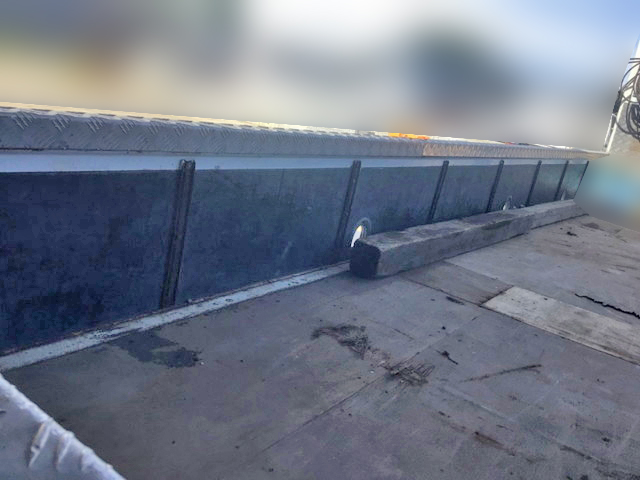 いすゞフォワードクレーン4段中型（4t）[写真09]