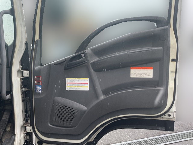 いすゞフォワードアルミブロック中型（4t）[写真12]