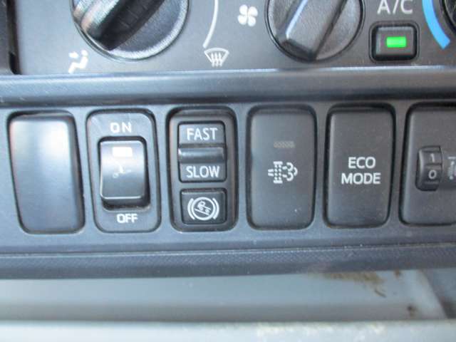 トヨタダイナ平ボディ小型（2t・3t）[写真16]