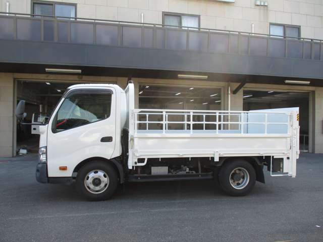 トヨタダイナ平ボディ小型（2t・3t）[写真06]