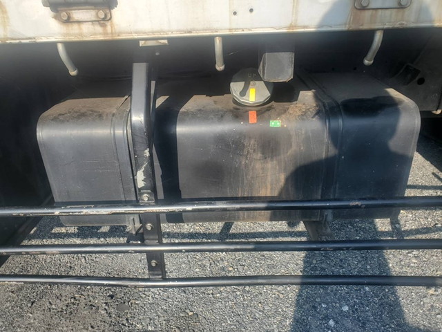 日野レンジャーヒアブクレーン増トン（6t・8t）[写真09]