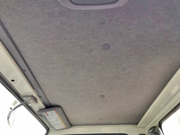 いすゞエルフ平ボディ小型（2t・3t）[写真28]