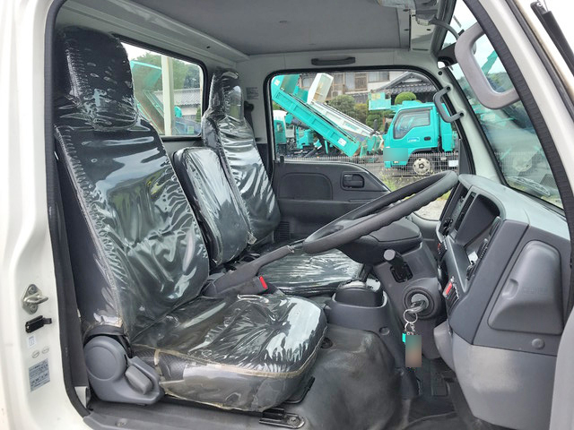 いすゞエルフ平ボディ小型（2t・3t）[写真29]