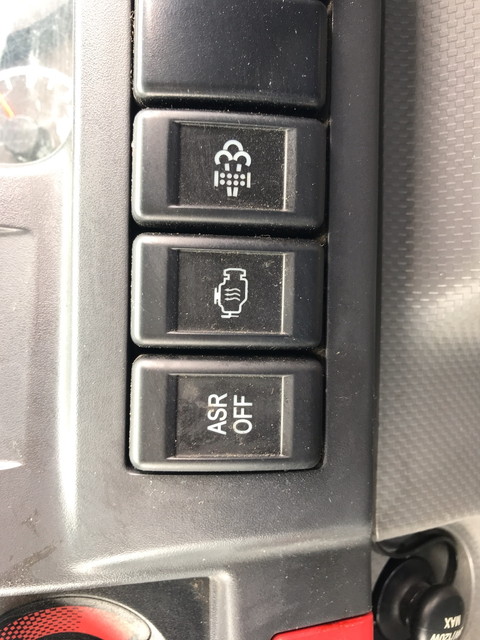 いすゞエルフ平ボディ小型（2t・3t）[写真33]