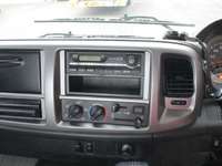 日野レンジャー平ボディ中型（4t）[写真11]