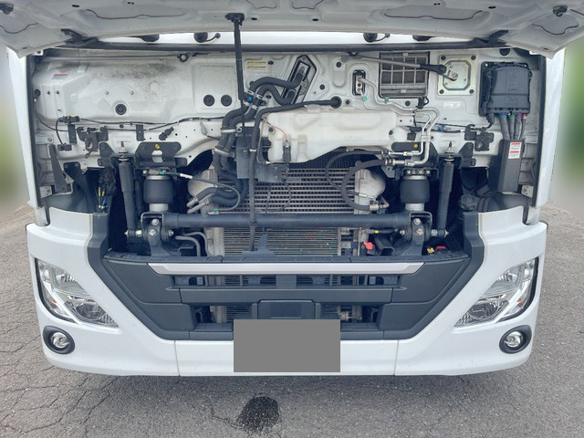 UDトラックスクオンアルミウイング大型（10t）[写真18]