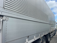 UDトラックスクオンアルミウイング大型（10t）[写真05]