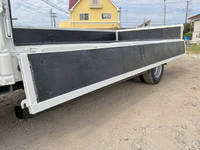 いすゞエルフ平ボディ小型（2t・3t）[写真14]