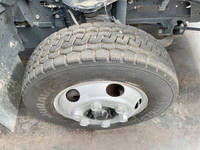 いすゞエルフ平ボディ小型（2t・3t）[写真20]