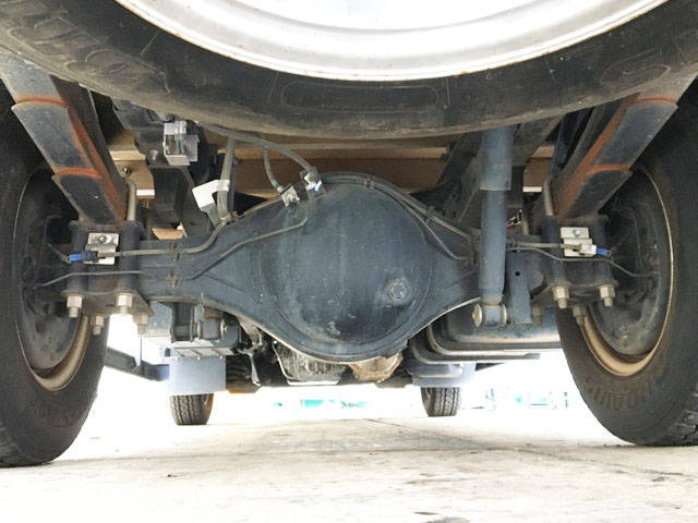 いすゞエルフ平ボディ小型（2t・3t）[写真24]