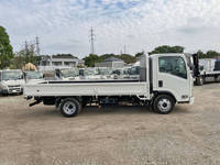 いすゞエルフ平ボディ小型（2t・3t）[写真05]