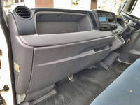 三菱ふそうキャンター平ボディ小型（2t・3t）[写真30]