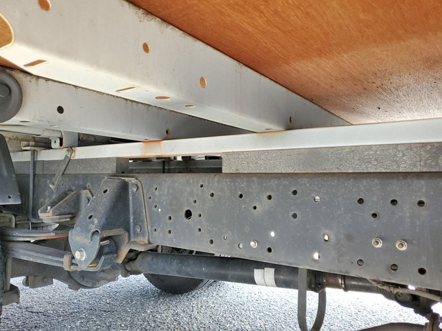 日野デュトロ平ボディ小型（2t・3t）[写真21]