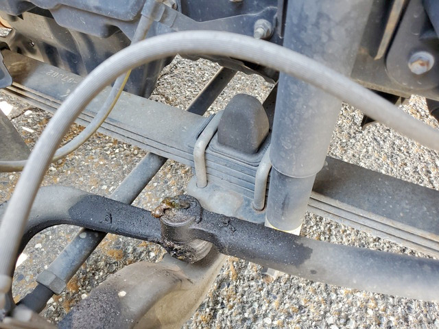 日野デュトロ平ボディ小型（2t・3t）[写真24]