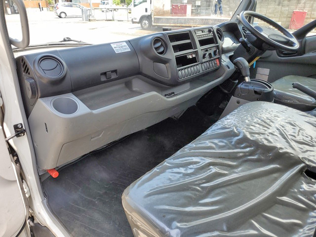 日野デュトロ平ボディ小型（2t・3t）[写真31]