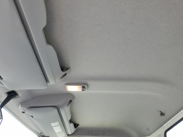 日野デュトロ平ボディ小型（2t・3t）[写真33]