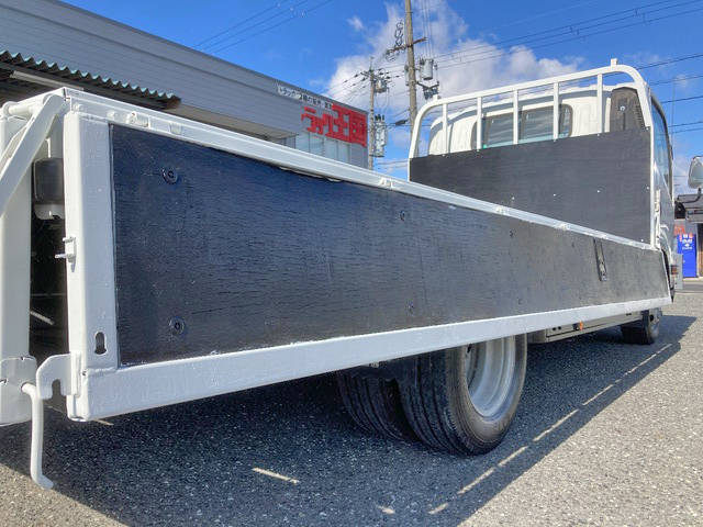 いすゞエルフ平ボディ小型（2t・3t）[写真13]