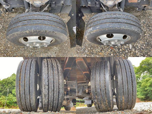 いすゞエルフ平ボディ小型（2t・3t）[写真19]