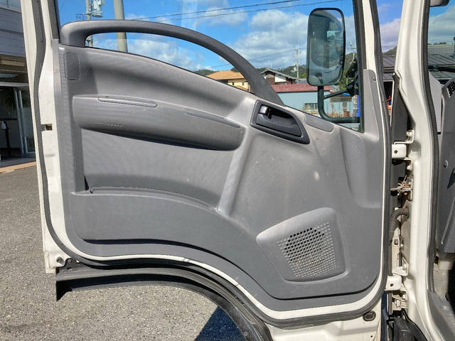 いすゞエルフ平ボディ小型（2t・3t）[写真24]