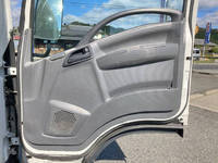 いすゞエルフ平ボディ小型（2t・3t）[写真25]