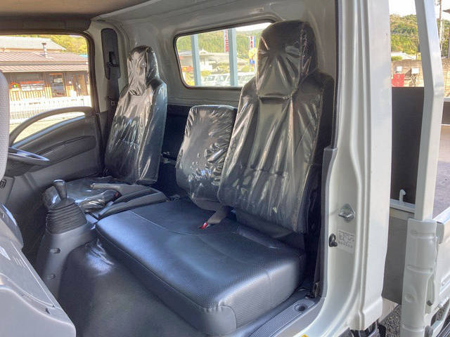 いすゞエルフ平ボディ小型（2t・3t）[写真27]