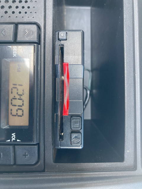 いすゞエルフ平ボディ小型（2t・3t）[写真32]