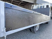 三菱ふそうキャンター平ボディ小型（2t・3t）[写真13]